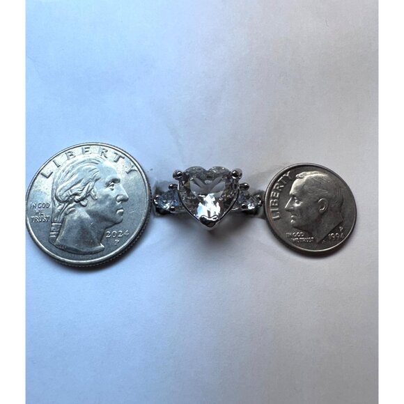 Estate Sterling Silver 925 Heart Cut Clear Stone Ring Size 5.75, 2.7 DWT - Picture 7 of 11